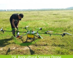 2017 New design GPS mapping agriculture drone crop sprayer with terrain following